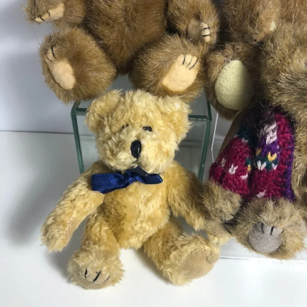 Bundle 4 Boyds Bears One with Sweater #4657